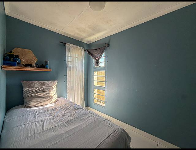 2 BEDROOM TOWNHOUSE FOR SALE IN AMANZIMTOTI